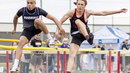 Bombers Best Miners And Titans In Triangular Meet