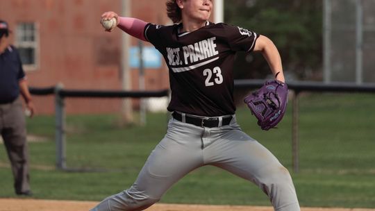 Bombers Outlast Cyclones In Prairieland Baseball Action