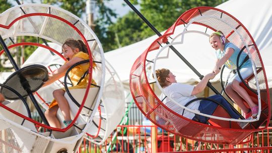 Bushnell Town and Country Festival – 100 photos