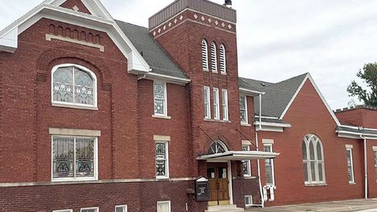 History of Bushnell: The Churches