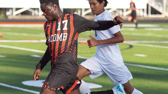 MHS Boys Soccer Squad Defeated In Recent Contests