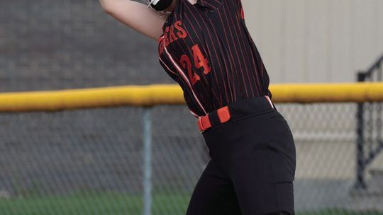 Softball Bombers Blanked By Panthers In Diamond Play