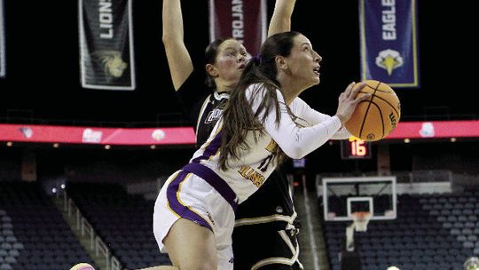 Western Survives SEMO Challenge To Reach Finals