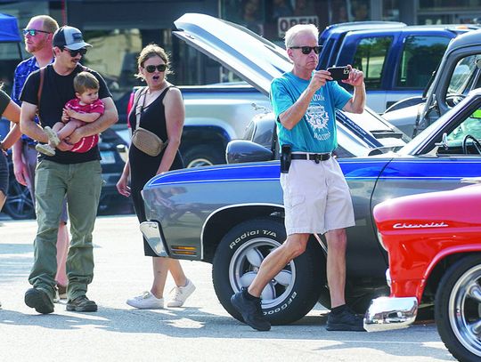 22nd Park N' Cruise Fills Macomb Square