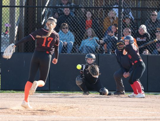 Bomber Softball Snaps