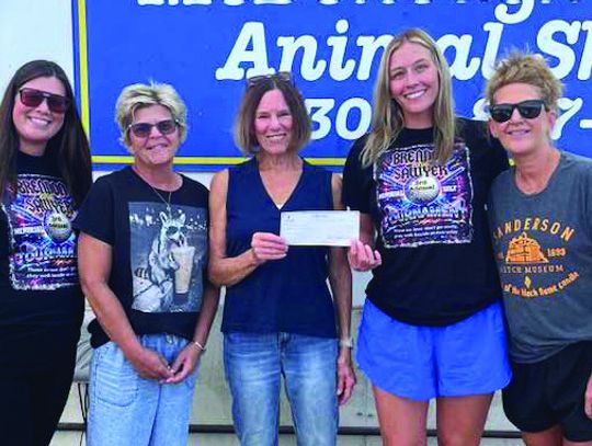 Brendon & Sawyer Golf Outing Donates to Humane Society of McDonough County