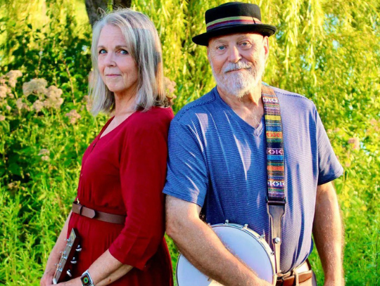 Chicago Folk Duo at Hickory Ridge