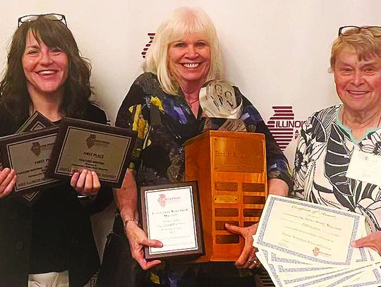 CNB Brings Home Sweepstakes, General Excellence from Illinois Press Association Convention