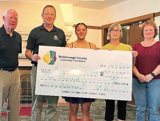 Cobb Memorial Scholarship Awarded to Two Students