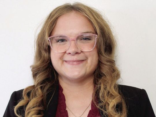 Corina Walters Joins Crossroads Real Estate