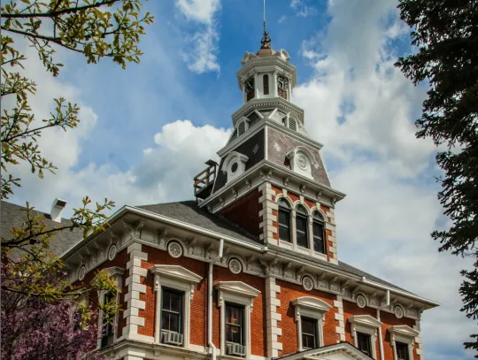 County Board Approves Asking Voters if They’re Interested in Forming a New State