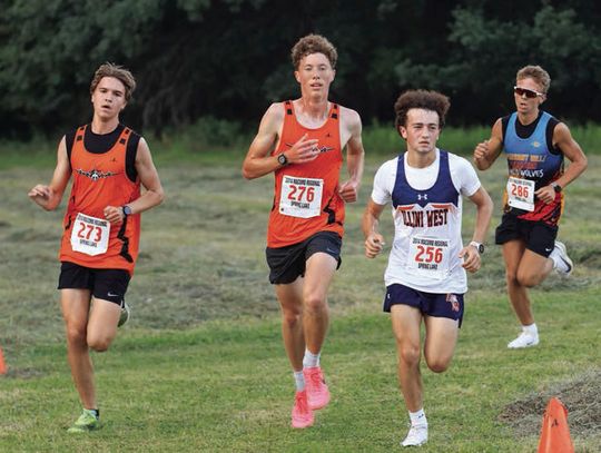 Cross Country Teams Open Season At Early Bird Invite