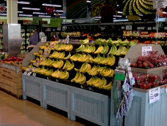 Fruits and vegetables are pictured at a County Market grocery store in Springfield. The items are eligible for purchase under the federal SNAP program. (Capitol News Illinois photo by Andrew Campbell)