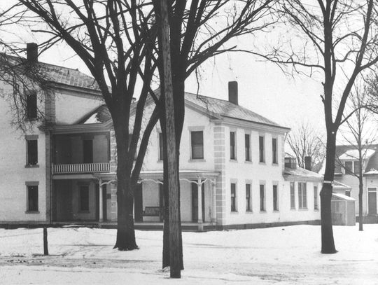 History of Holmes Hospital 1910-1928