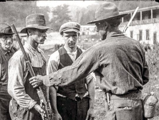 Learning About the Past Through Gaming & Alternative History (What If?)