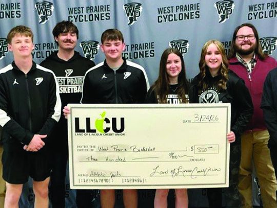LLCU Donates to West Prairie Basketball Program