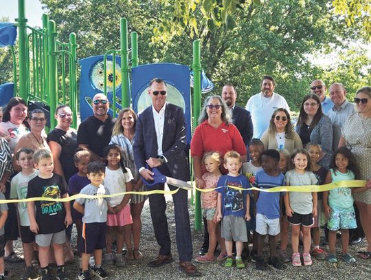 Macomb Area Chamber Ribbon Cutting