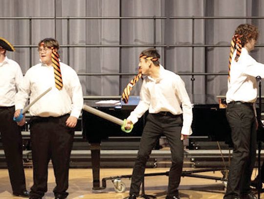 Macomb High Choir Performs