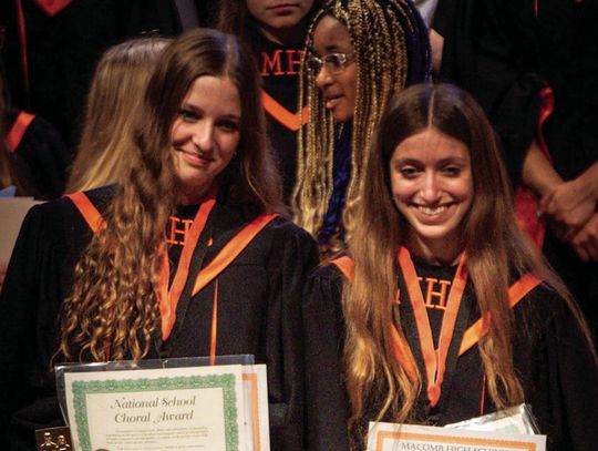 Macomb High School Choir presents final performance of the year