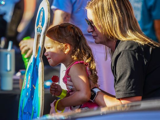 Macomb PD's 'Block Party' Brings Families, Public Service Workers Together – 60 Photos