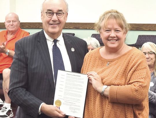 Mayor Inman honors Macomb City Township Supervisor Angela Markley