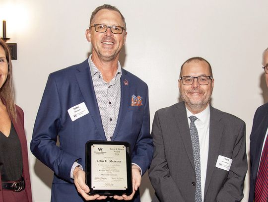 Meixner, Johnson Recognized at Town & Gown Events