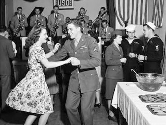 Museum, Macomb WWII Living History Days, presents USO Dance Party