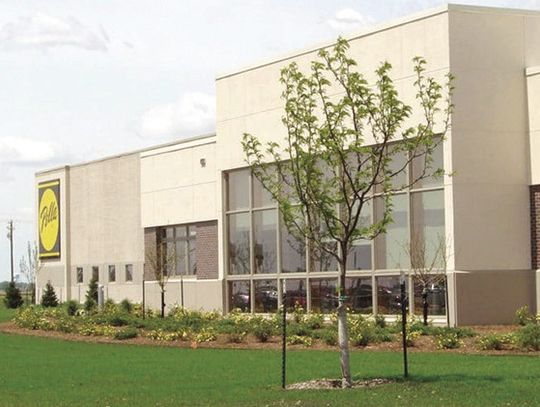 Pella Corporation Celebrates Manufacturing Month and 100 Years of Collaboration and Innovation at Macomb Facility