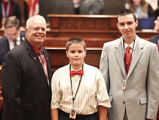 Rep. Swanson Welcomes Weaver Brothers to Illinois House