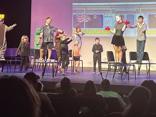 Students on Stage: Rising Stars Captivate – 33 photos