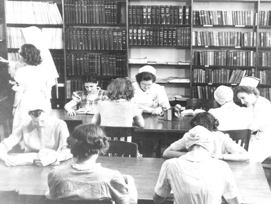 St. Francis School of Nursing - Macomb (1913-1964)