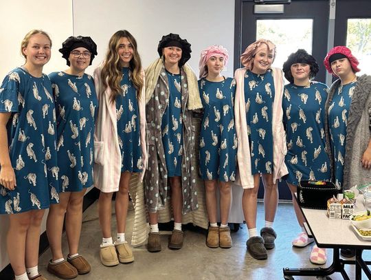 West Prairie Homecoming Dress Up Days