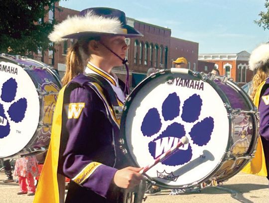 WIU Homecoming, Western Illinois Fiber Fest, Smokin' Hog Round Out Weekend