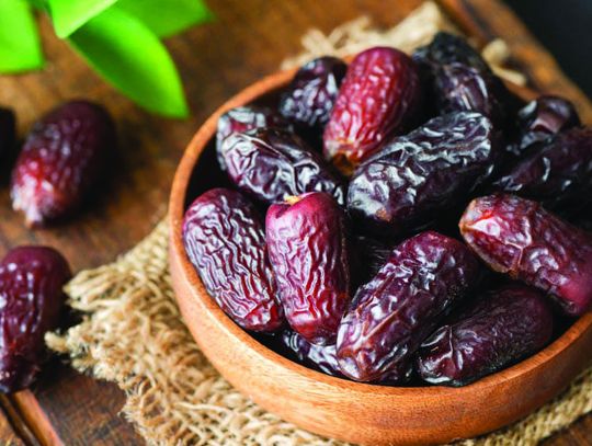 WIU Student and Aspiring Police Officer Abdullah Ballout Delivers Food for Ramadan