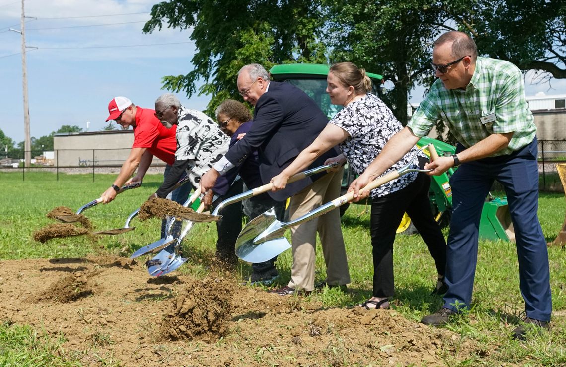 'A Legacy': Park to Honor Bill Thorpe, Macomb's First Black Police Officer