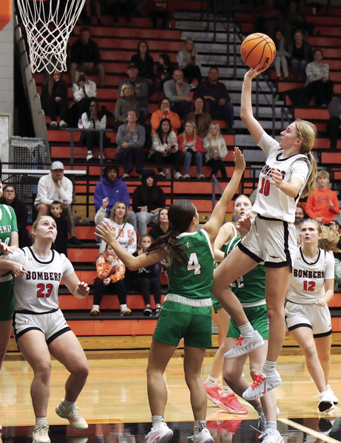 Bomber Girls Post 3-2 Record In Season Opening Tourney Bomber Girls Post 3-2 Record In Season Opening Tourney