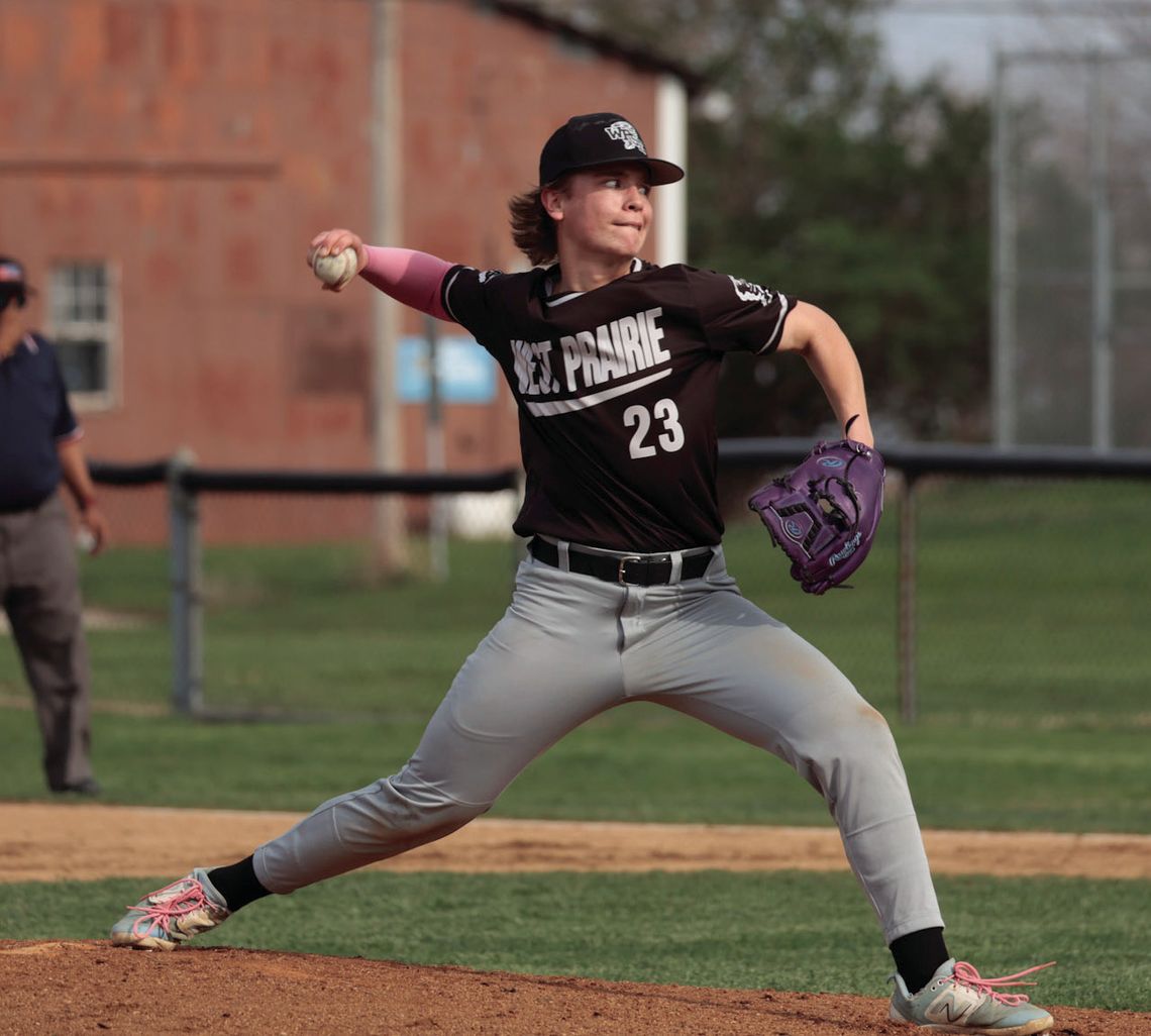 Bombers Outlast Cyclones In Prairieland Baseball Action