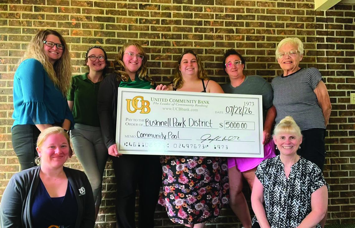 Bushnell Community Pool Receives Donations Bushnell Community Pool Receives Donations