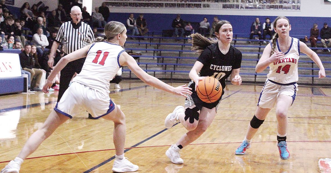 Cyclones Storm Past Spartans For Division Victory