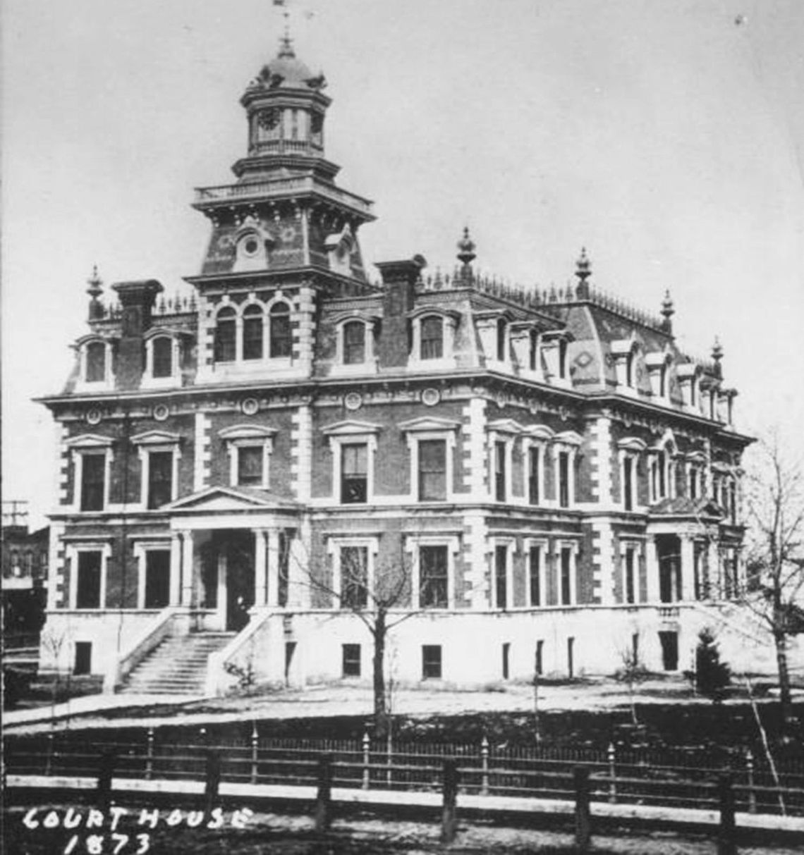 FINAL Images of the Past