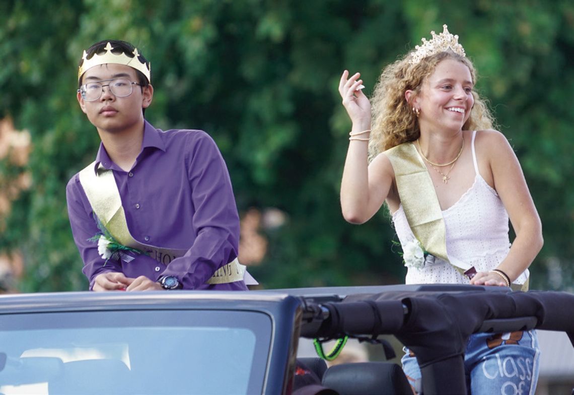 Macomb High School Homecoming Parade