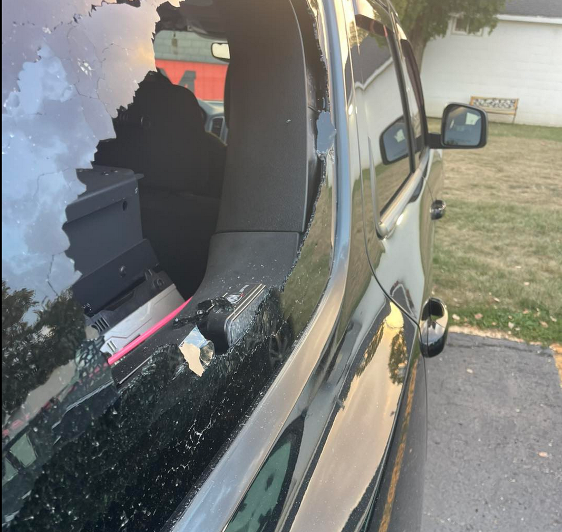 McDonough County Deputy Fires AR-15 Accidentally at MacArthur School Parking Lot