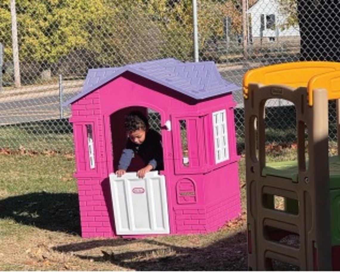MEF, PTO Provides Funding for New Playground Equipment at MacArthur MEF, PTO Provides Funding for New Playground Equipment at MacArthur