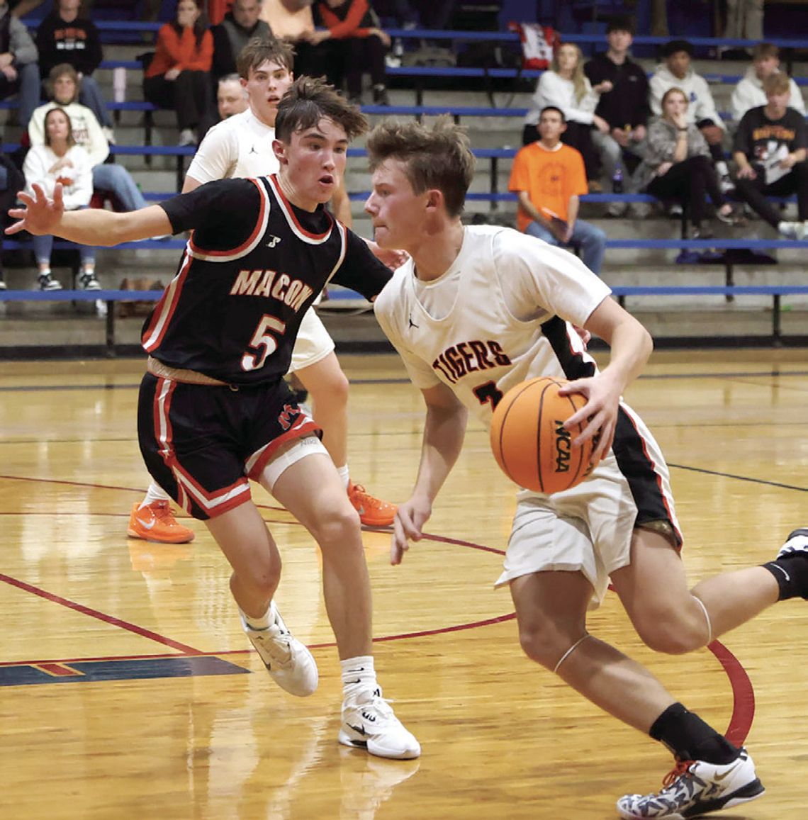 MHS, West Prairie Pick Up Opening Night Victories at Spartan Tip-Off Classic MHS, West Prairie Pick Up Opening Night Victories at Spartan Tip-Off Classic