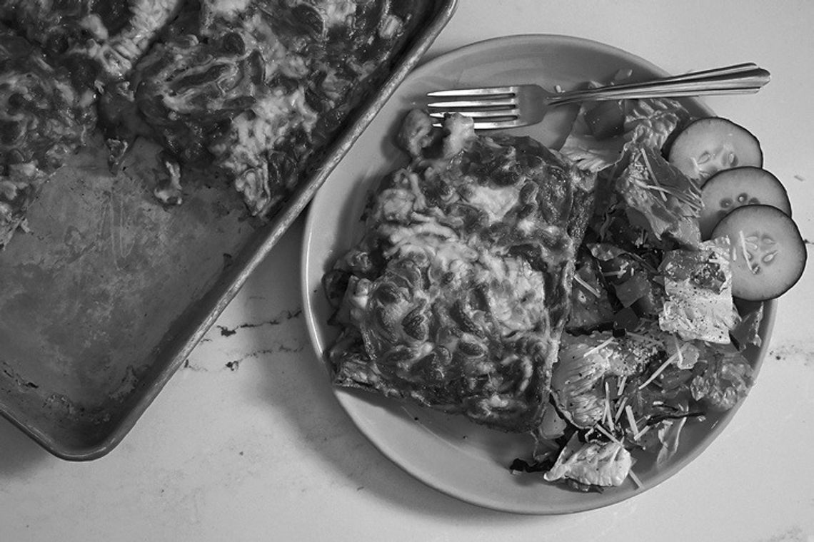 Sheet Pan Pizza Frittata: A Fast, Frugal Dinner That Feels Like a Treat