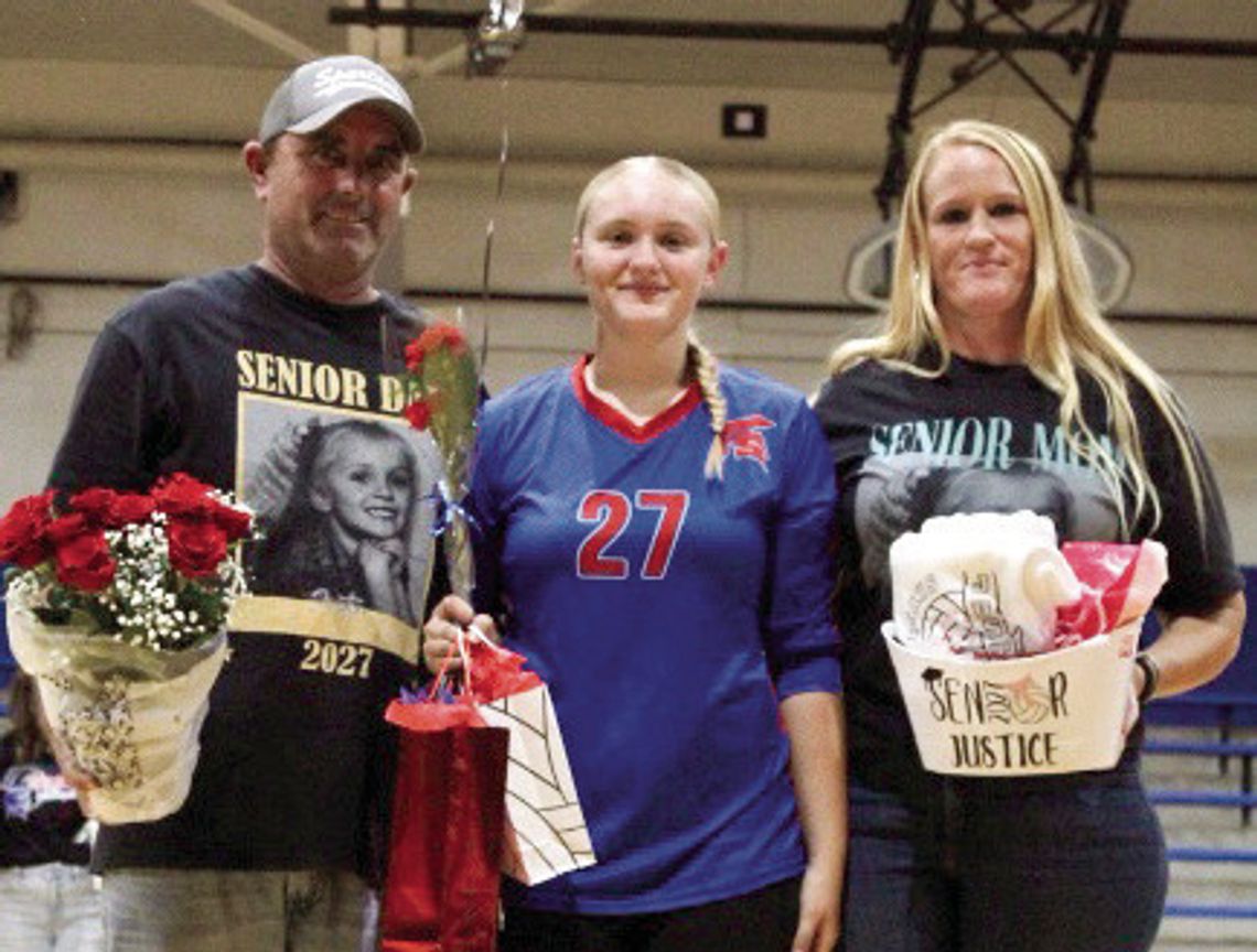 Spartans, Cyclones Defeated in Area Volleyball Contests Spartans, Cyclones Defeated in Area Volleyball Contests
