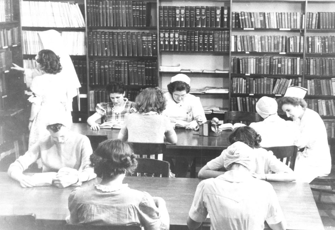 St. Francis School of Nursing - Macomb (1913-1964)