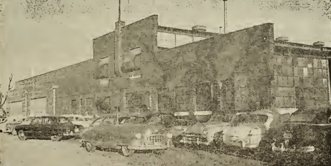 The History of Bushnell, 1940-1965: Mickleberry Food Production Company