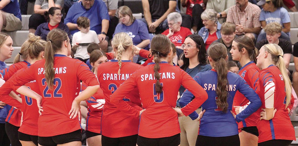 Volleyball Cyclones Breeze Past Spartans